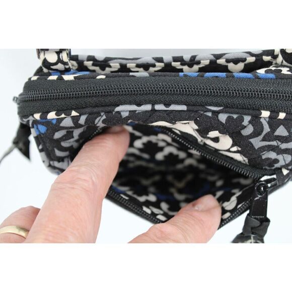 VERA BRADLEY ALL IN ONE CROSS BODY/WALLET NOMADIC FLORAL PATTERN - Picture 8 of 13